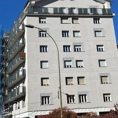 Attico Bellavista Apartment Aosta Bagian luar foto